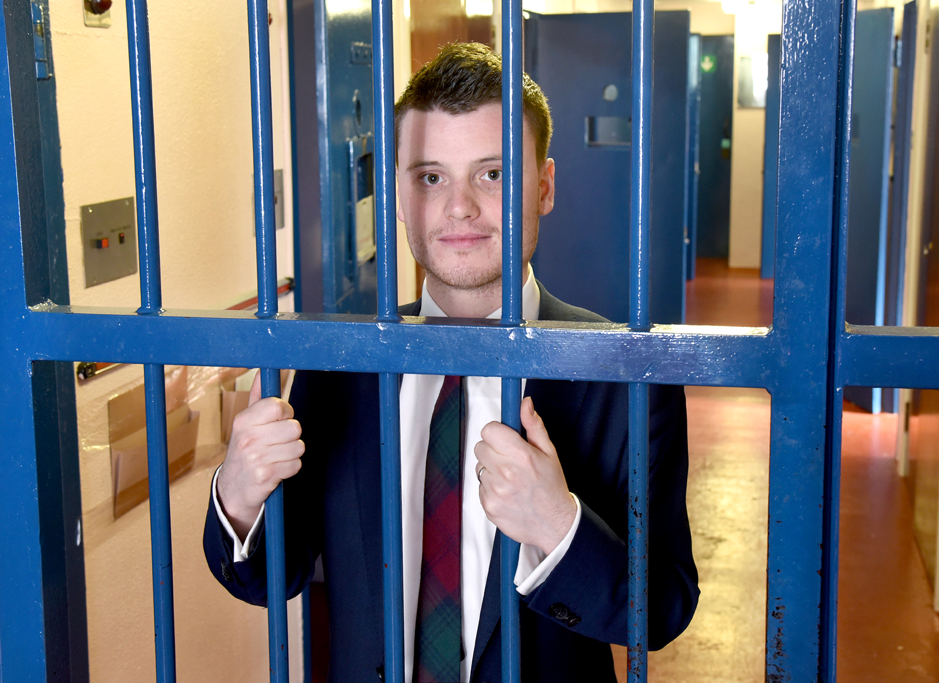 matt-wardrop-bars-002.jpg?center=0.33486238532110091,0